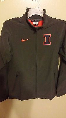 NIKE ILLINOIS FIGHTING ILLINI THERMA FIT LIGHTWEIGHT JACKET MED ADULT NWT