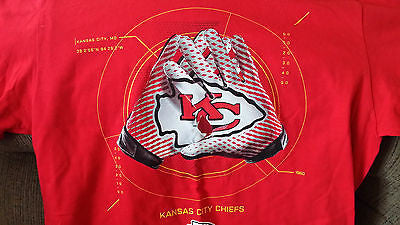 NIKE KANSAS CITY CHIEFS REGULAR FIT T SHIRT SIZE MED ADULT