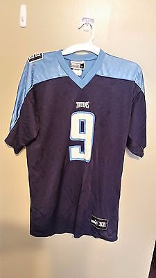 TENNESSEE TITANS STEVE MCNAIR FOOTBALL JERSEY SIZE XL 18-20 YOUTH PUMA