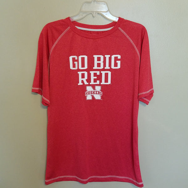 NEBRASKA HUSKERS RED PERFORMANCE SHIRT SIZE MEDIUM ADULT