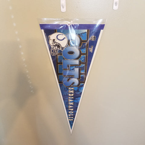 INDIANAPOLIS COLTS VINTAGE NFL FELT PENNANT WITH HOLDER #4