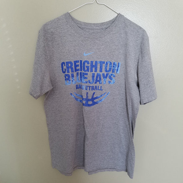 CREIGHTON BLUEJAYS NIKE JUST DO IT SHIRT SIZE M  ADULT REGULAR FIT