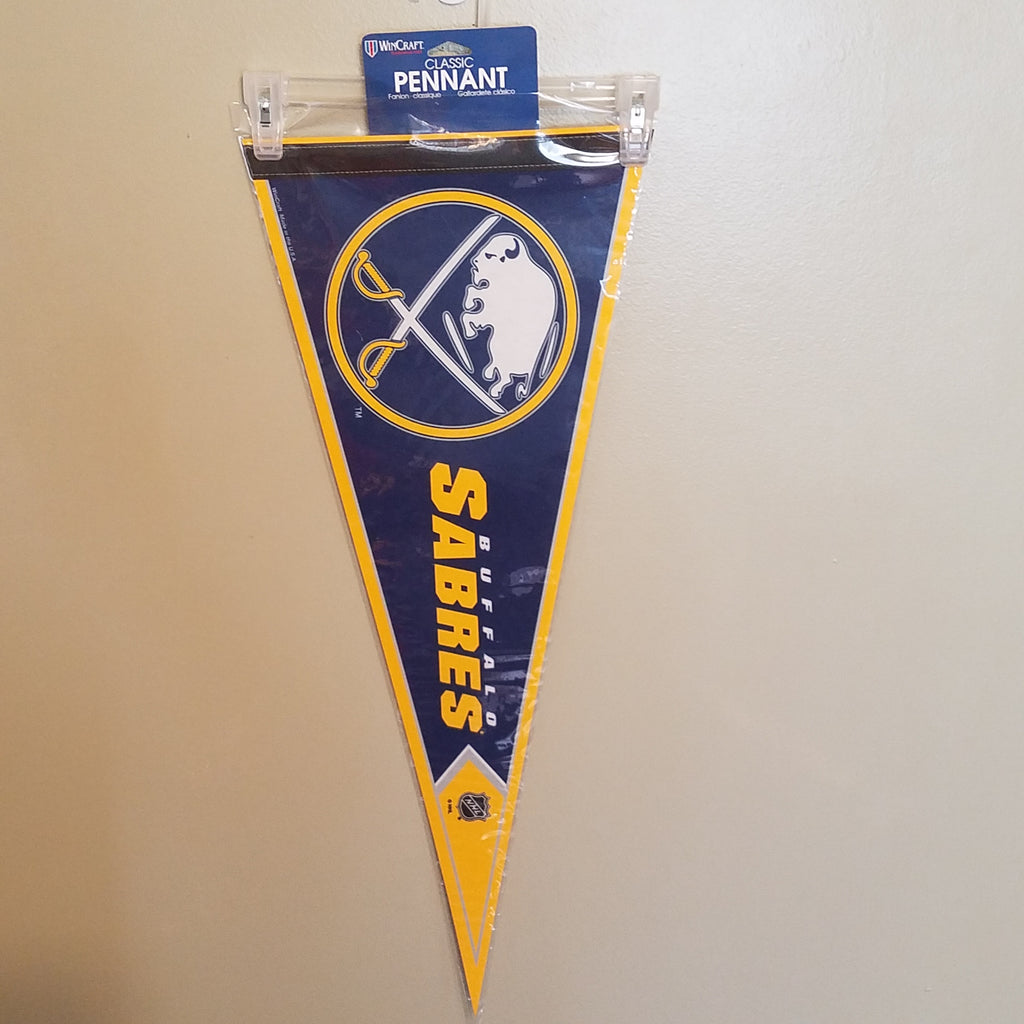 BUFFALO SABRES NHL FELT PENNANT WITH HOLDER #2