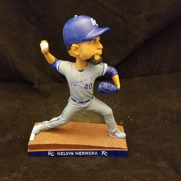 KANSAS CITY ROYALS KELVIN HERRERA BOBBLEHEAD STADIUM GIVEAWAY