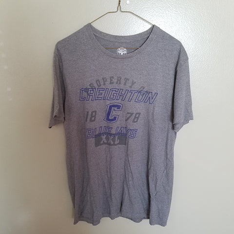 CREIGHTON BLUE JAYS PROPERTY OF SHIRT SIZE LARGE ADULT