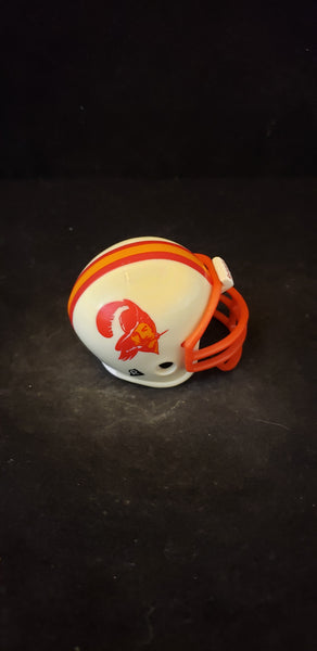 TAMPA BAY BUCCANEERS SERIES 1 THROWBACK TRADITIONAL POCKET PRO HELMET