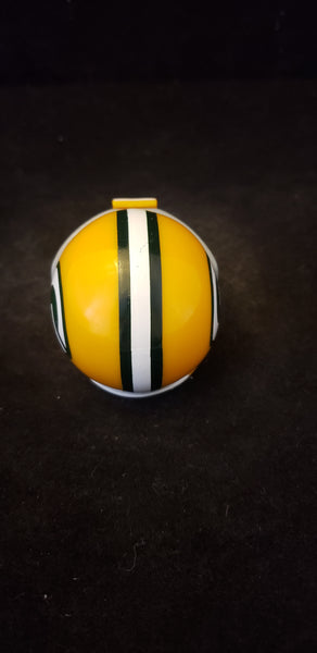 GREEN BAY PACKERS SERIES 1 THROWBACK TRADITIONAL POCKET PRO HELMET