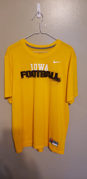 IOWA HAWKEYES YELLOW FOOTBALL NIKE DRI FIT STYLE SHIRT SIZE LARGE ADULT