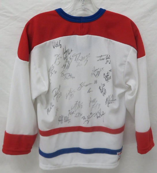 SPOKANE CHIEFS BOYS AUTOGRAPHED HOCKEY JERSEY SIZE S/M YOUTH